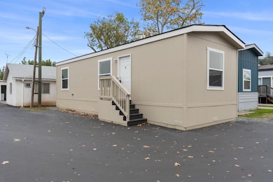 927 E F St unit 4, Oakdale, CA 95361 - photo 4