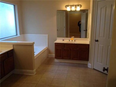 Master Bath/Spa.
