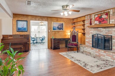 2701 Springbrooke Dr, Hurst, TX 76054 - photo 6