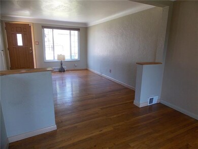 1441 Huber St, McKeesport, PA 15133 - photo 5