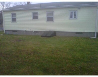 239 Pierce Ave, Warwick, RI 02888 - photo 5