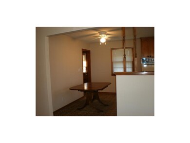 EAT IN KITCHEN!