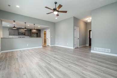 406 Grapevine
