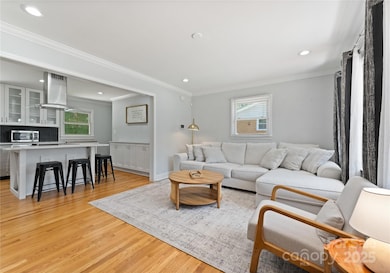 4337 Tipperary Place, Charlotte, NC 28215 - photo 6