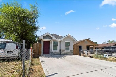 524 E Villegas Ave, Pharr, TX 78577 - photo 2