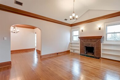 1737 Indiana St, Houston, TX 77006 - photo 3