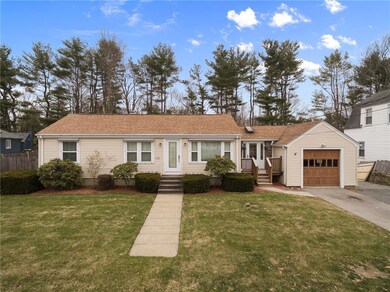 10 Errol St, Warwick, RI 02888 - photo 4