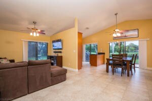 10 Mayfield living:dining