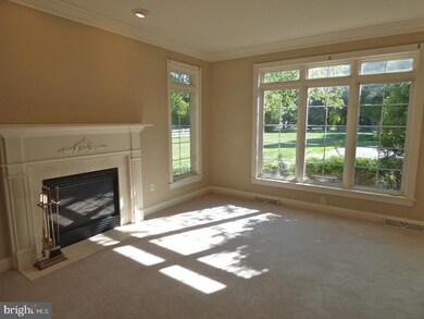 621 N Walnut Rd, Kennett Square, PA 19348 - photo 5