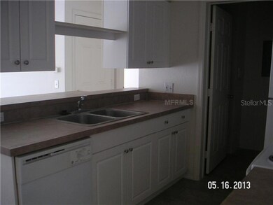 36321 Stonewood Ln unit 102, Zephyrhills, FL 33541 - photo 3