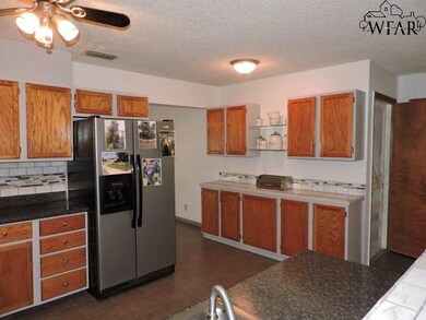 3912 Cynthia Ln, Wichita Falls, TX 76302 - photo 7