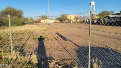 215 N Myers Blvd unit 12, Eloy, AZ 85131 - photo 2