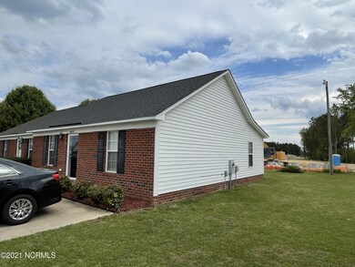 3612 Strange Ct, Greenville, NC 27834 - photo 2