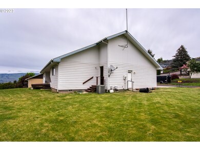 2115 View Ct, the Dalles, OR 97058 - photo 7