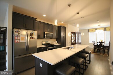 1007 Lakeview Ct, King of Prussia, PA 19406 - photo 7