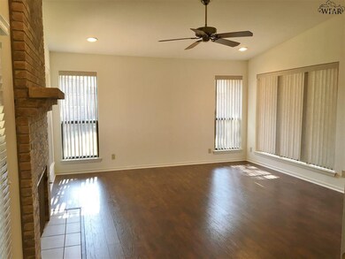1503 Malcolm Ln, Wichita Falls, TX 76302 - photo 7