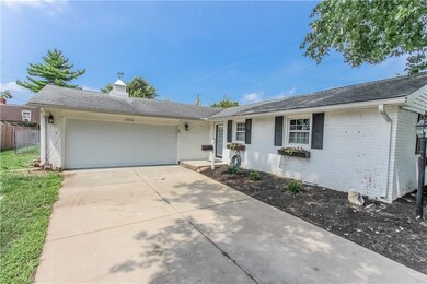 2554 Union St, Columbus, IN 47201 - photo 5