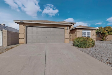 6615 Amberside Rd NW, Albuquerque, NM 87120 - photo 2