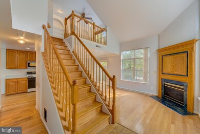 3781 Eightpenny Ln, Bowie, MD 20716 - photo 3