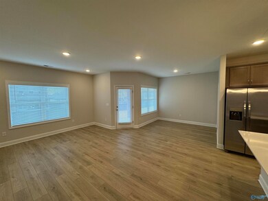 122 Burdine St, New Market, AL 35761 - photo 7