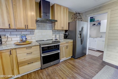 3758 Glencove Ave, Jacksonville, FL 32205 - photo 7