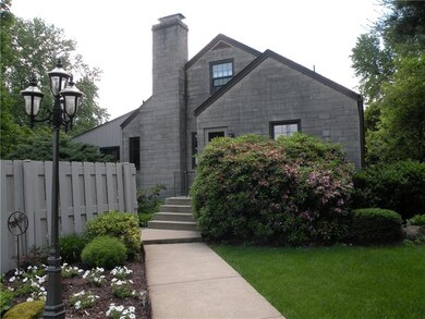 Exterior Side Entry