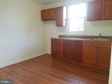32 E Hancock St unit 2, Riverside, NJ 08075 - photo 7