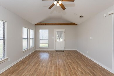 401 Thompson Ln, Lipan, TX 76462 - photo 5