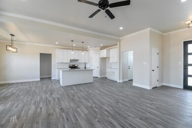 128 Hawker Ln, Abilene, TX 79602 - photo 4