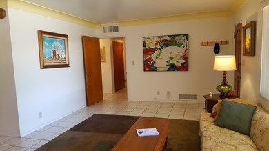 living 4411 listing 20160715_150231