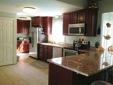 392 Oak St, Franklin, MA 02038 - photo 6