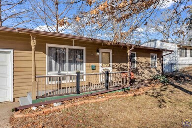 3769 SE Truman Ave, Topeka, KS 66609 - photo 2