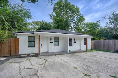 739 Neyland St, Houston, TX 77022 - photo 6