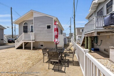 009_122_w_cove_way_lavallette_nj_08735_0