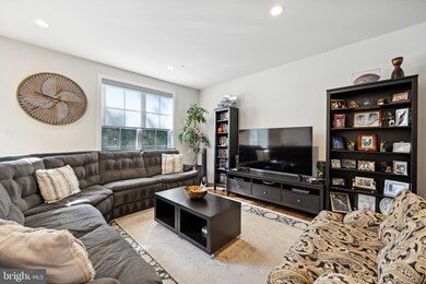 2062 Julia Dr, Conshohocken, PA 19428 - photo 4