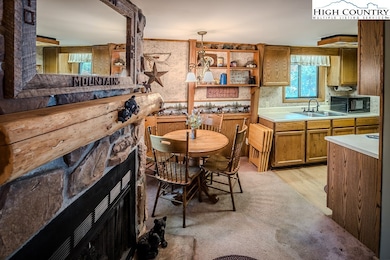 35 Maple Dr unit B, Banner Elk, NC 28604 - photo 7