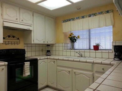 814 Pearl Dr, Donna, TX 78537 - photo 4