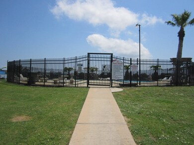 TERRAMAR BEACH COMMUNITY POOL.