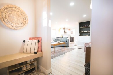 2 Foyer (4)