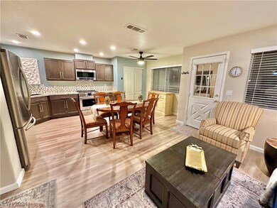 2154 Camel Mesa Dr, Laughlin, NV 89029 - photo 4