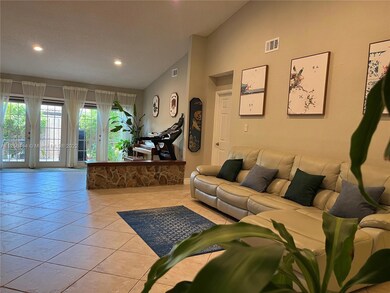 7538 Nova Dr unit 16, Davie, FL 33317 - photo 6