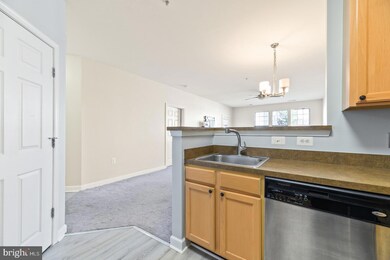 22725 Thimbleberry Square unit 202, Ashburn, VA 20148 - photo 5