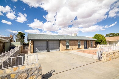 10649 Birthstone _ 002