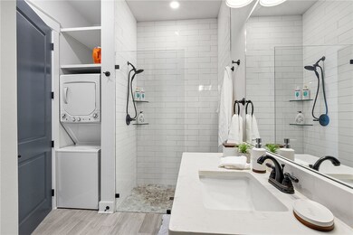 115 E 9th St, Fayetteville, AR 72701 - photo 4