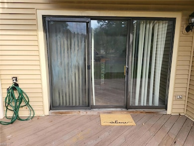 204 Bridgewater Dr, Newport News, VA 23603 - photo 5