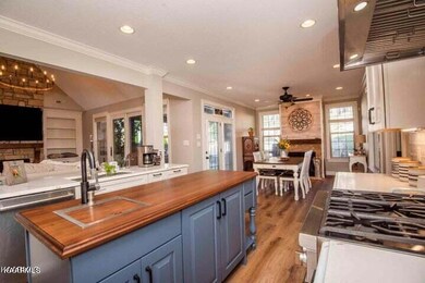 20221201190713459425000000-o