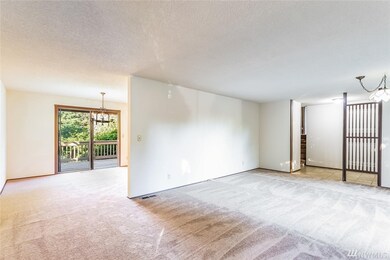 8460 SE 72nd Place, Mercer Island, WA 98040 - photo 5