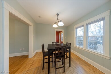 Dining space with light hardwood / wood-style​​‌​​​​‌​​‌‌​​​‌​​‌‌​​‌‌​‌​​​‌‌​​‌​​​​​‌ flooring