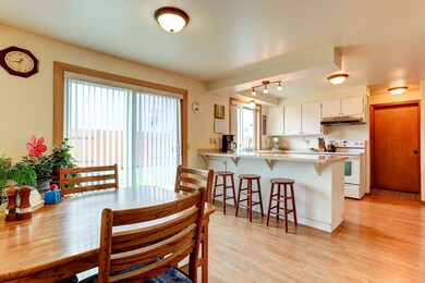 530 Southwest 25th Street MLS-5