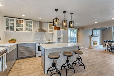 901 Pittview Ct, Central Point, OR 97502 - photo 6